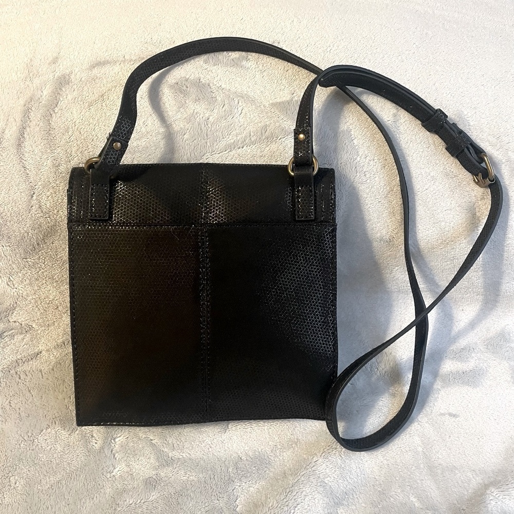 American Leather Co Black Leather Crossbody Bag - Picture 3 of 9